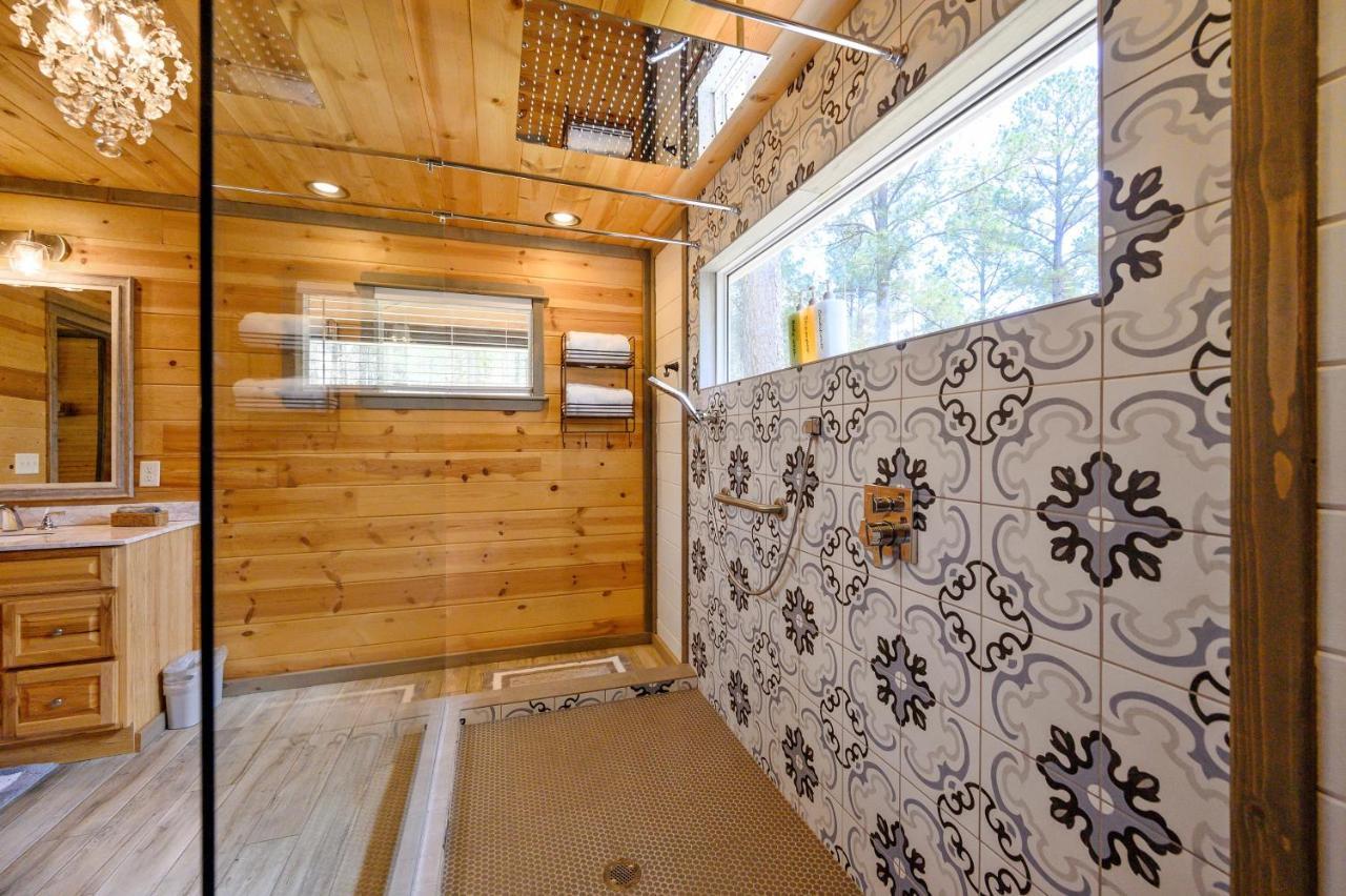 Convenient Romantic Hot Tub Bbq 3-Night Special! Broken Bow Buitenkant foto