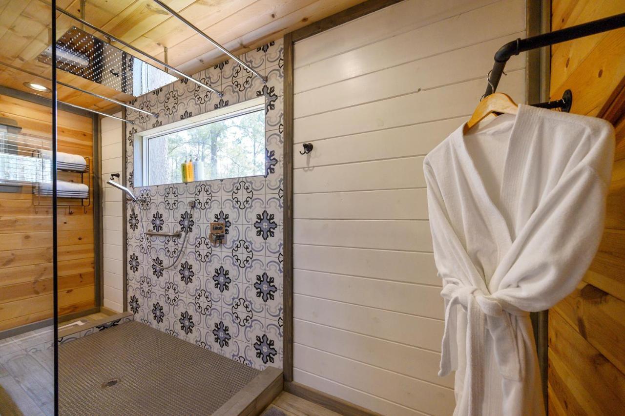 Convenient Romantic Hot Tub Bbq 3-Night Special! Broken Bow Buitenkant foto