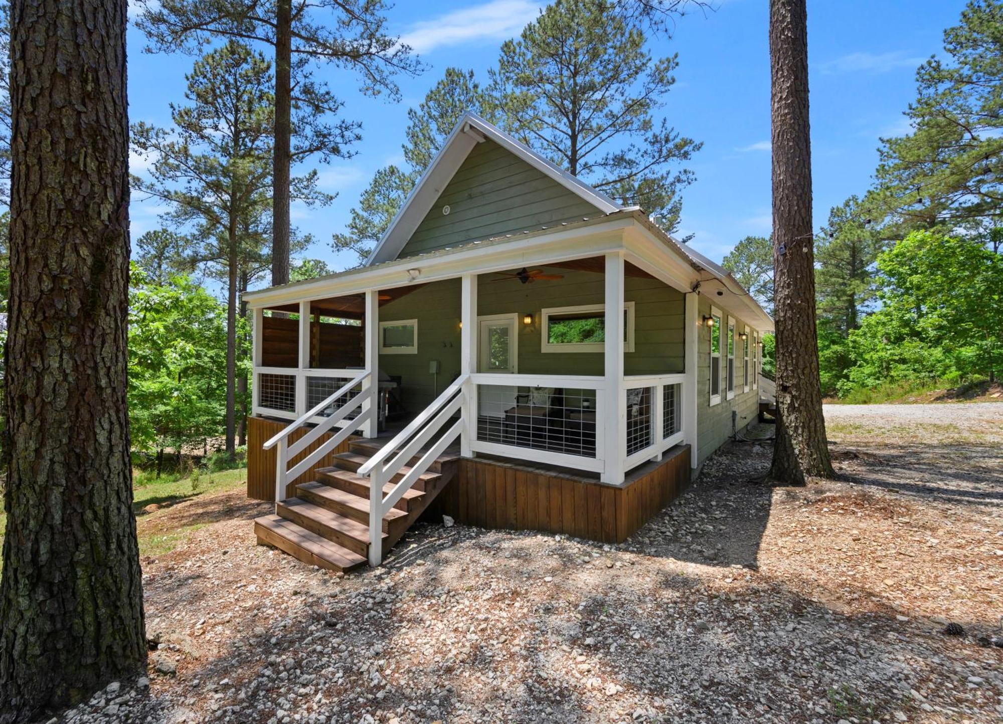 Convenient Romantic Hot Tub Bbq 3-Night Special! Broken Bow Buitenkant foto